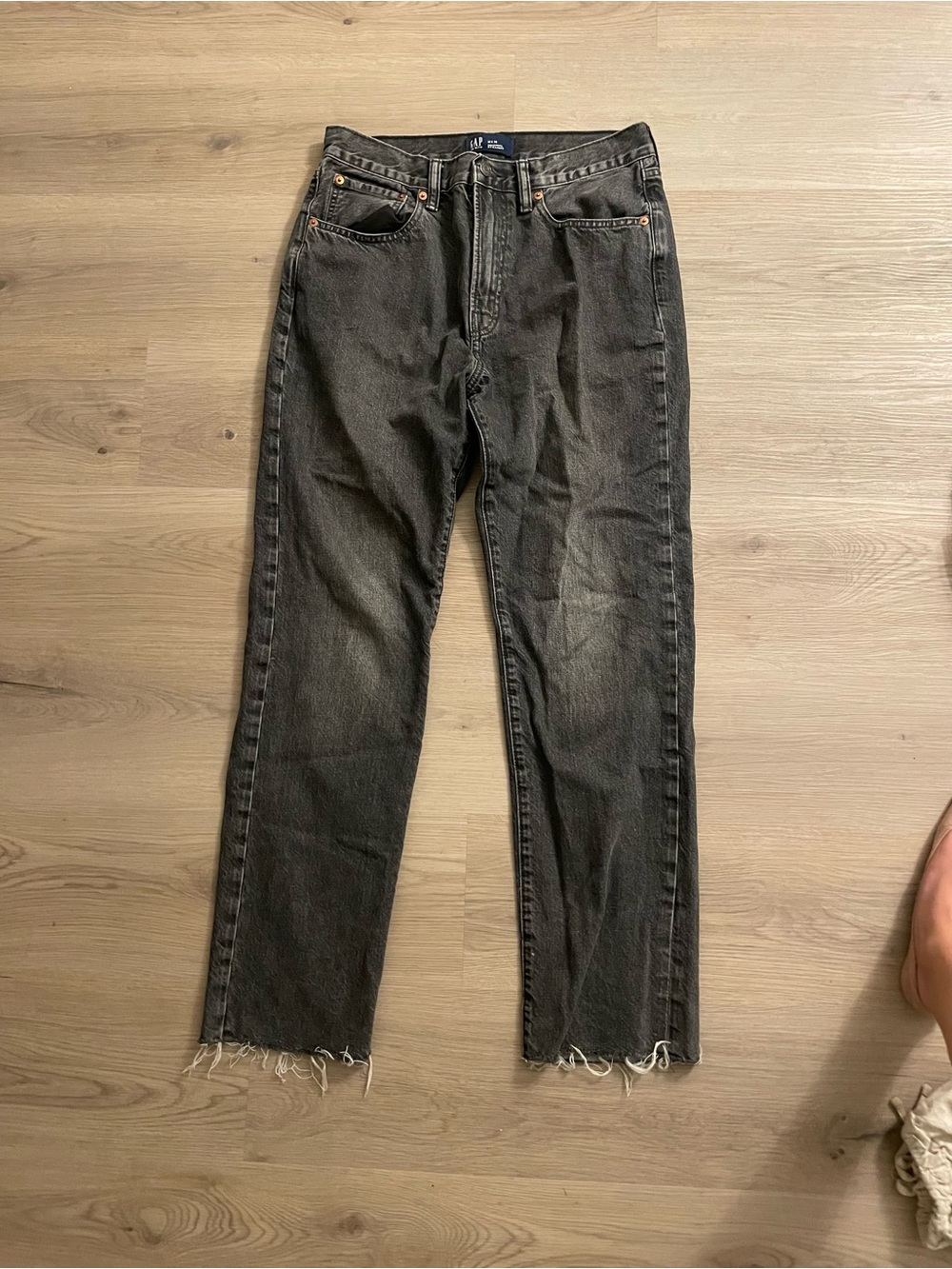 Gap Men's Washed Black Straight Leg Jeans
